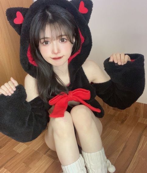 欧美高清噜噜噜_高清无删减在线观看
