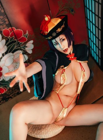 制服诱惑之地下法庭_BD英语高清在线观看