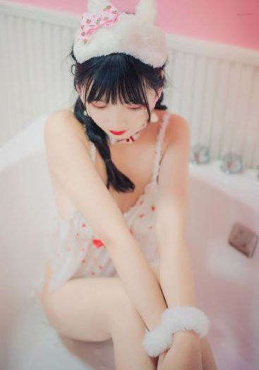 国产熟女一区二区蜜臀_老版国语字幕