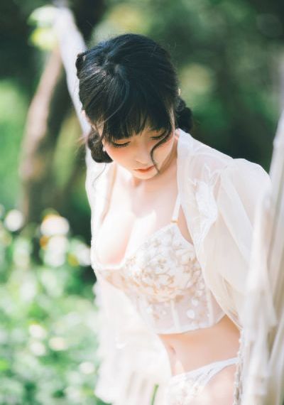asiass极品裸体女pics_国产剧在线播放