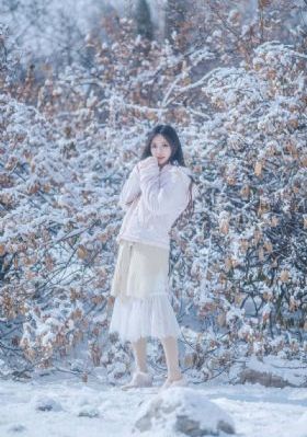 宋佳晒与倪妮同框合影_1080P电视剧在线观看